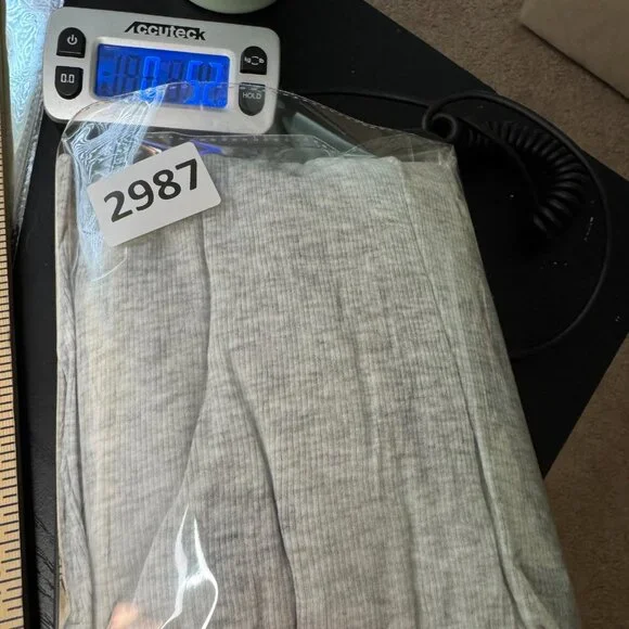 Fabletics Jess Long Sleeve Turtleneck Top Sweater Gray Size Large NWT - Picture 9 of 9